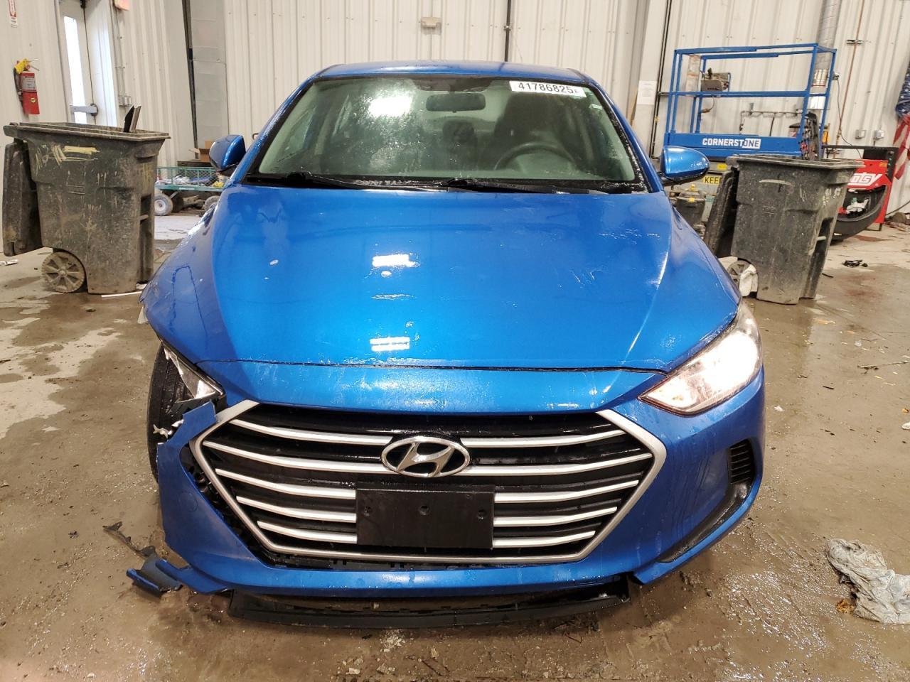 2018 HYUNDAI ELANTRA SE - Image 5