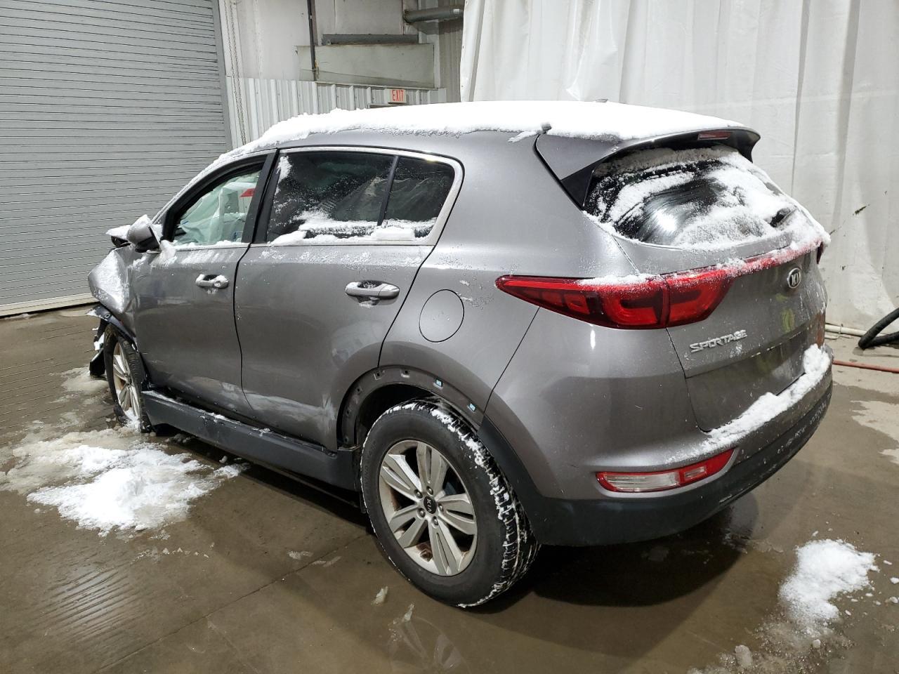 2017 KIA SPORTAGE L - Image 2