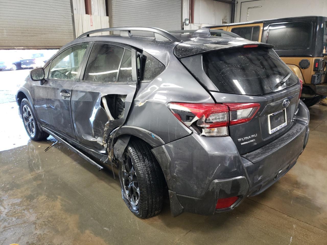 2021 SUBARU CROSSTREK - Фото 2