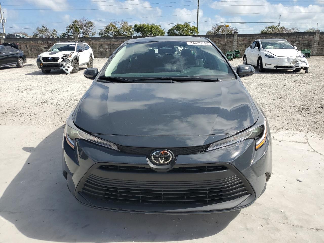 2025 TOYOTA COROLLA LE - Фото 5