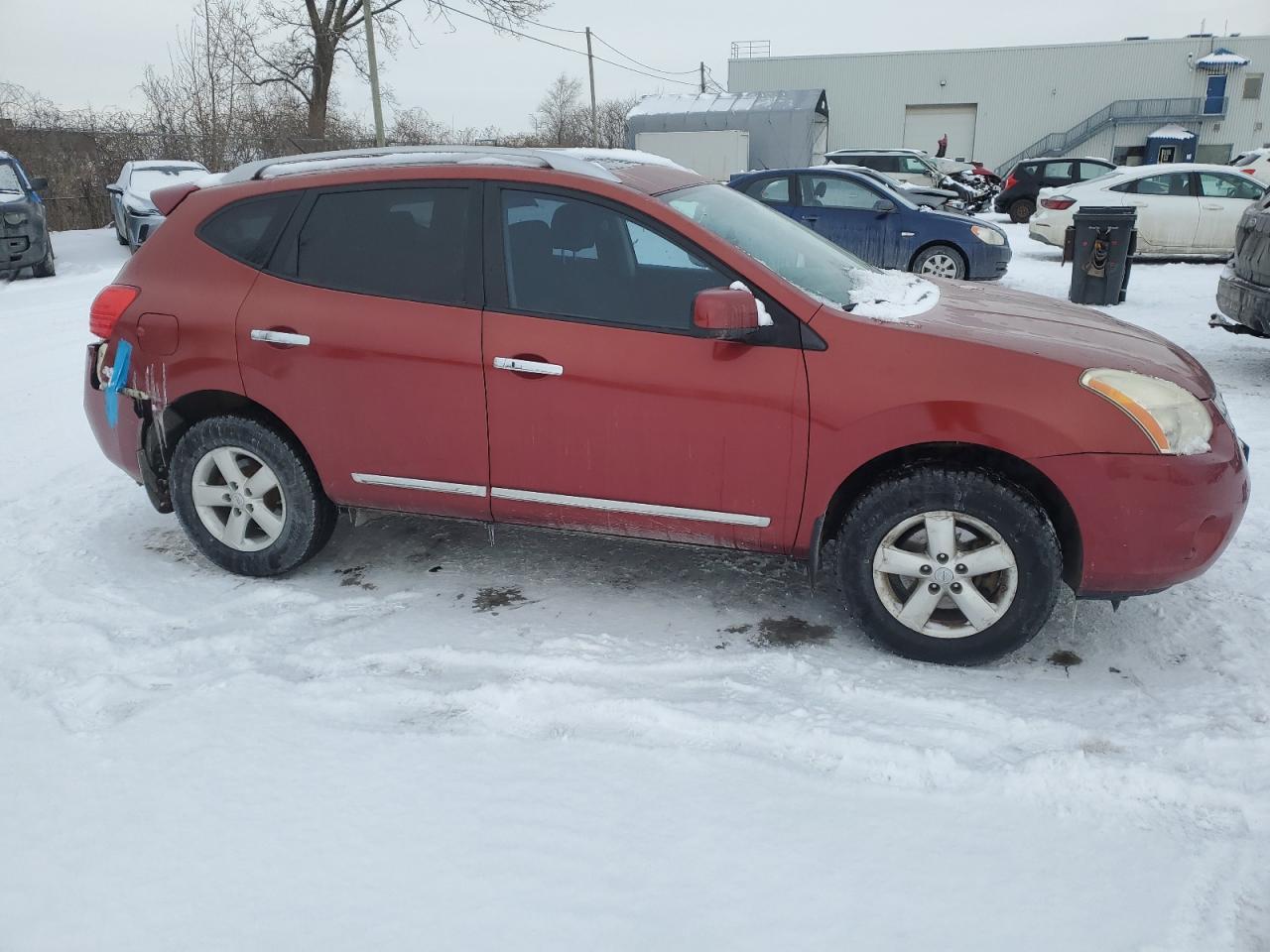 2013 NISSAN ROGUE S - Image 4