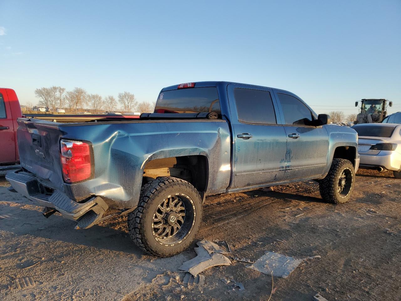 2015 CHEVROLET SILVERADO - Фото 3