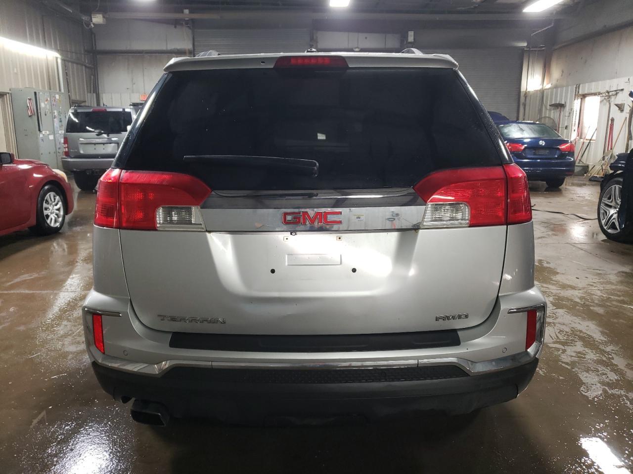 2016 GMC TERRAIN SL - Фото 6