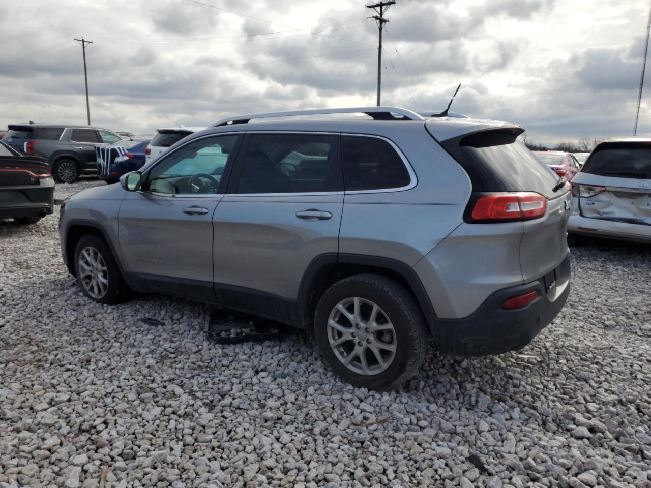 2016 JEEP CHEROKEE L - Image 2