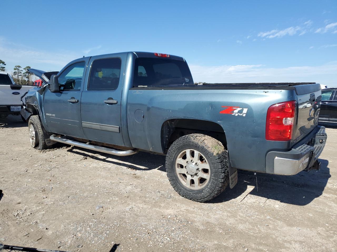 2012 CHEVROLET SILVERADO - Image 2