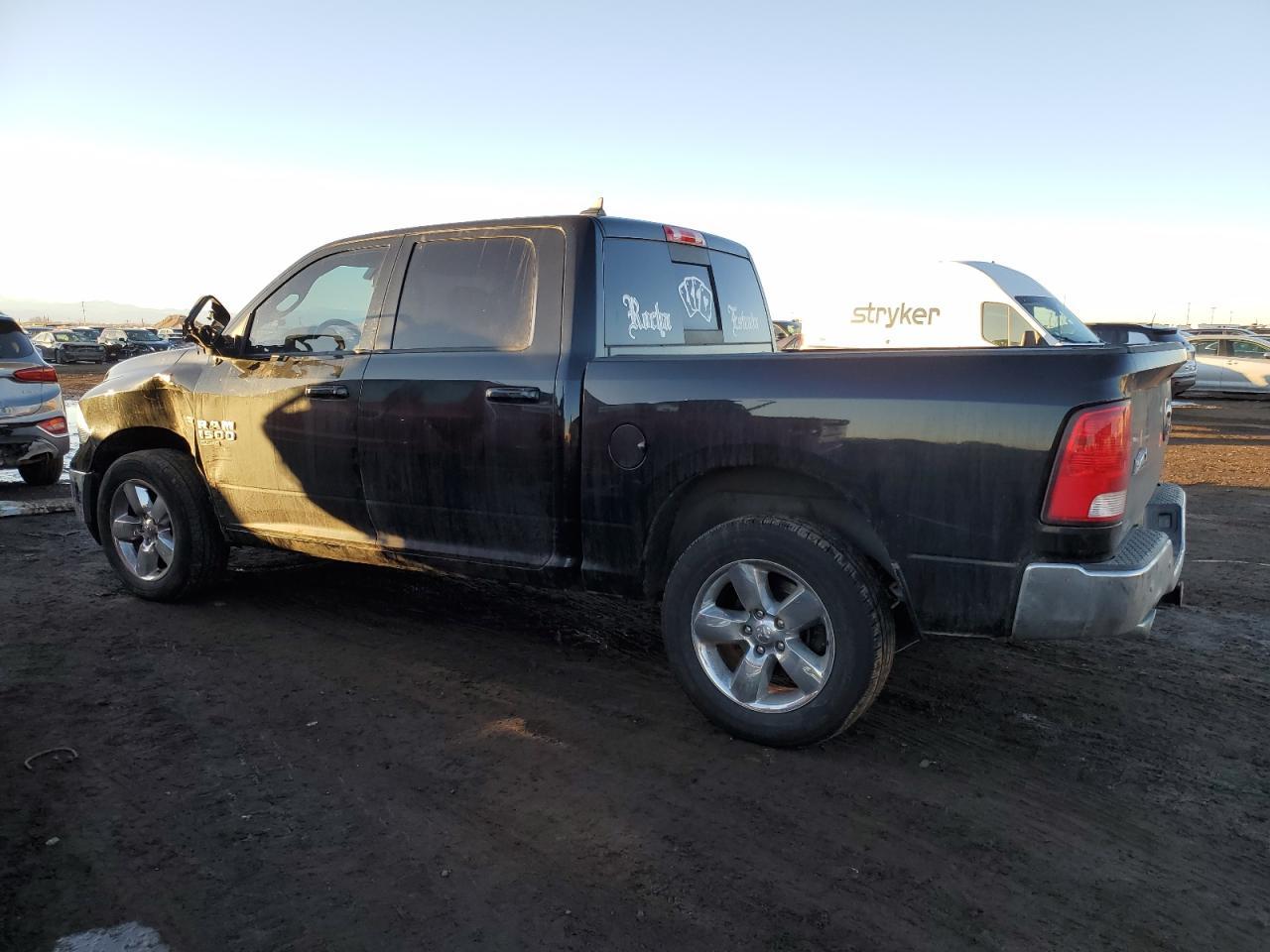 2019 RAM 1500 CLASS - Фото 2