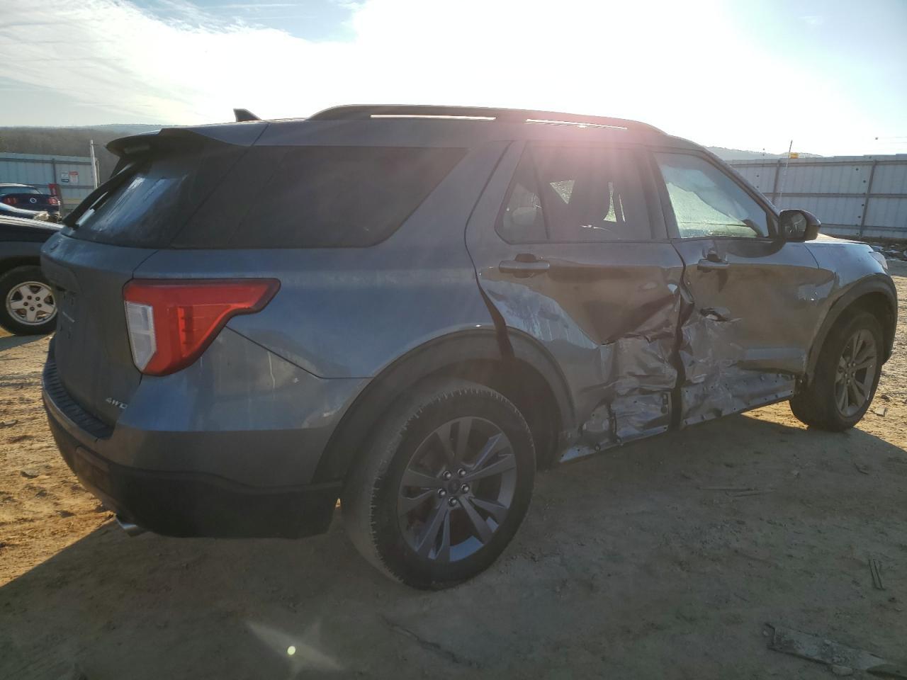2022 FORD EXPLORER X - Image 3