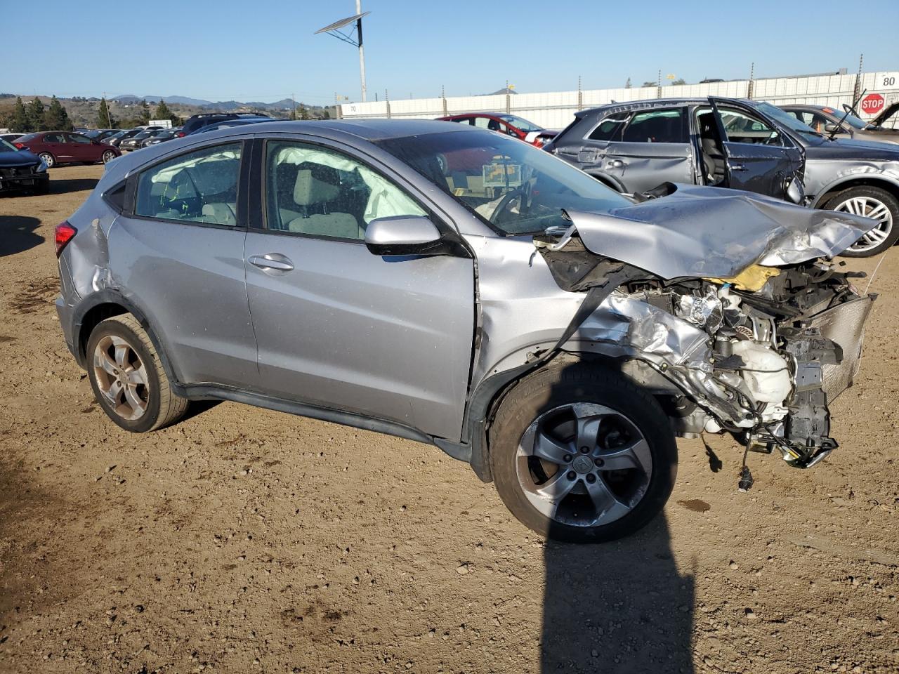 2018 HONDA HR-V LX - Image 4