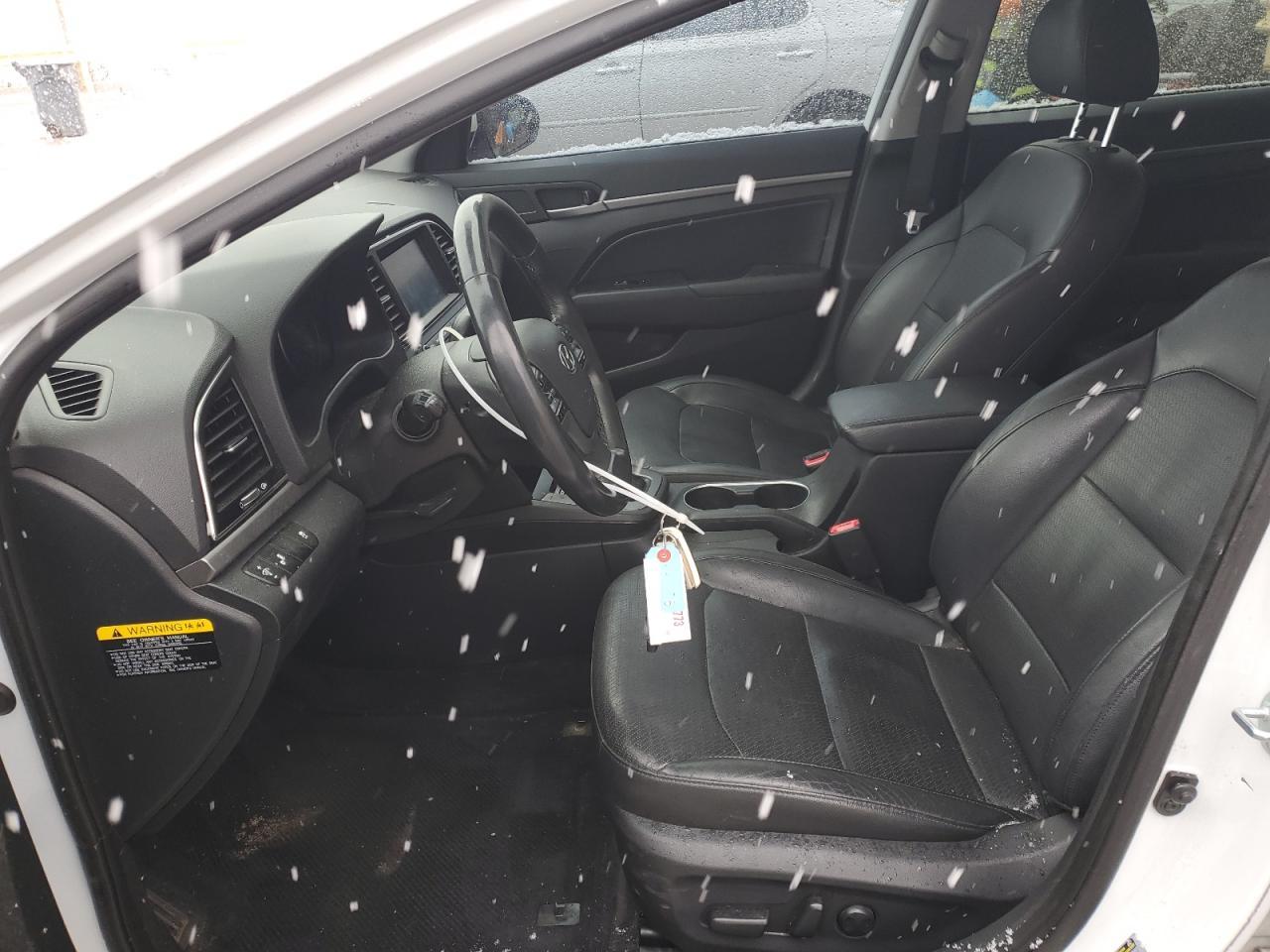 2017 HYUNDAI ELANTRA SE - Фото 7