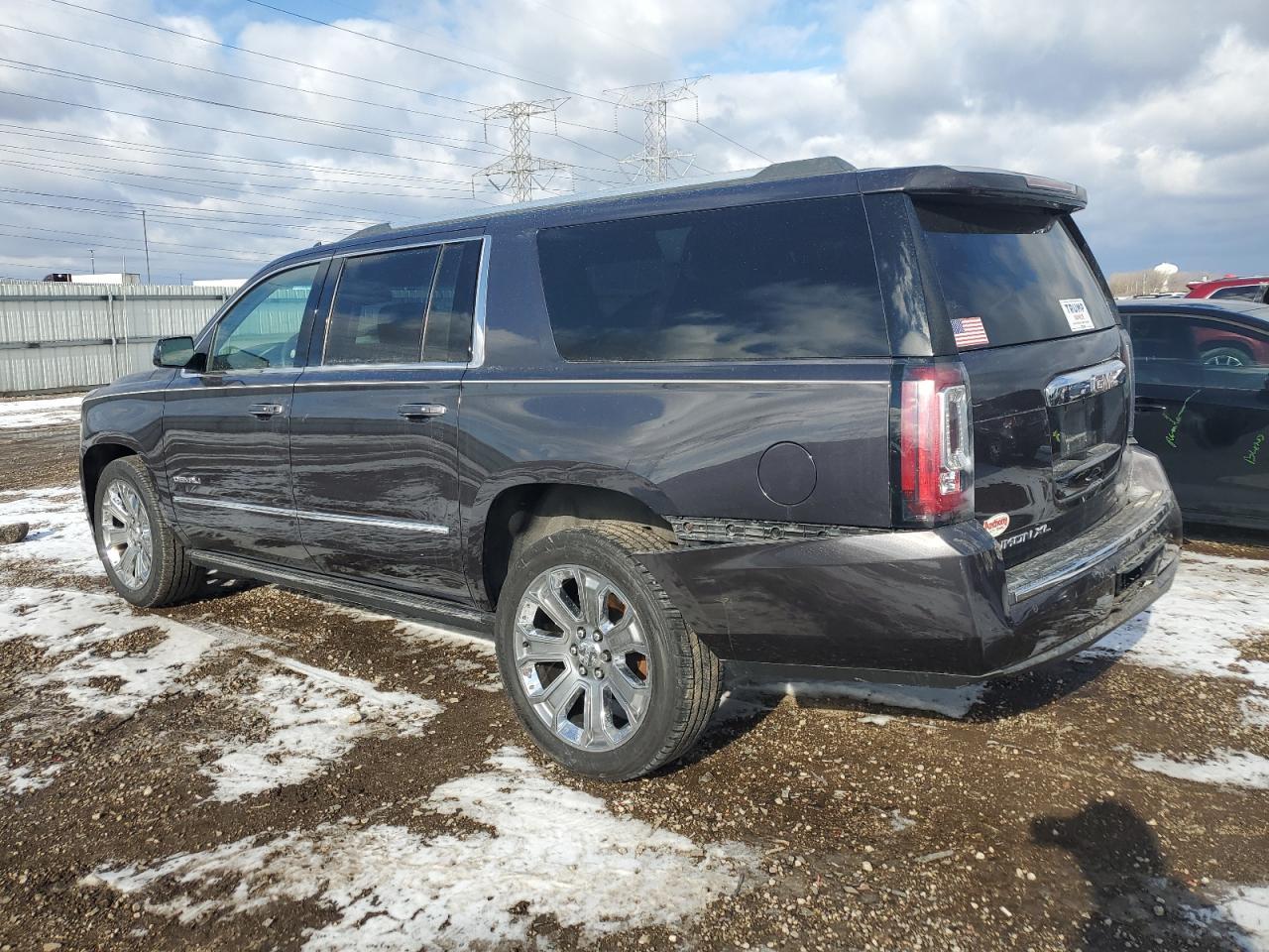2016 GMC YUKON XL D - Фото 2