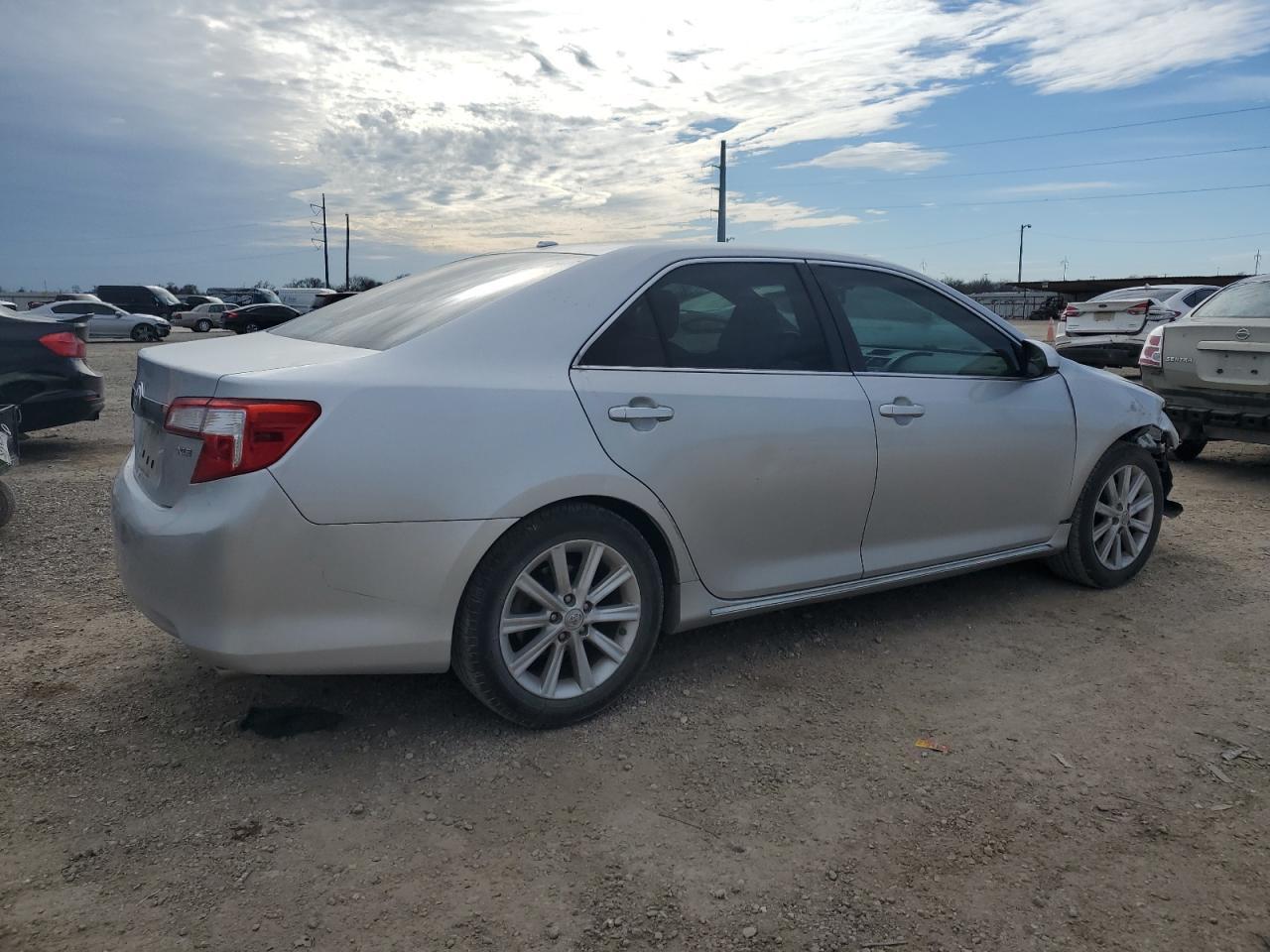 2012 TOYOTA CAMRY SE - Image 3