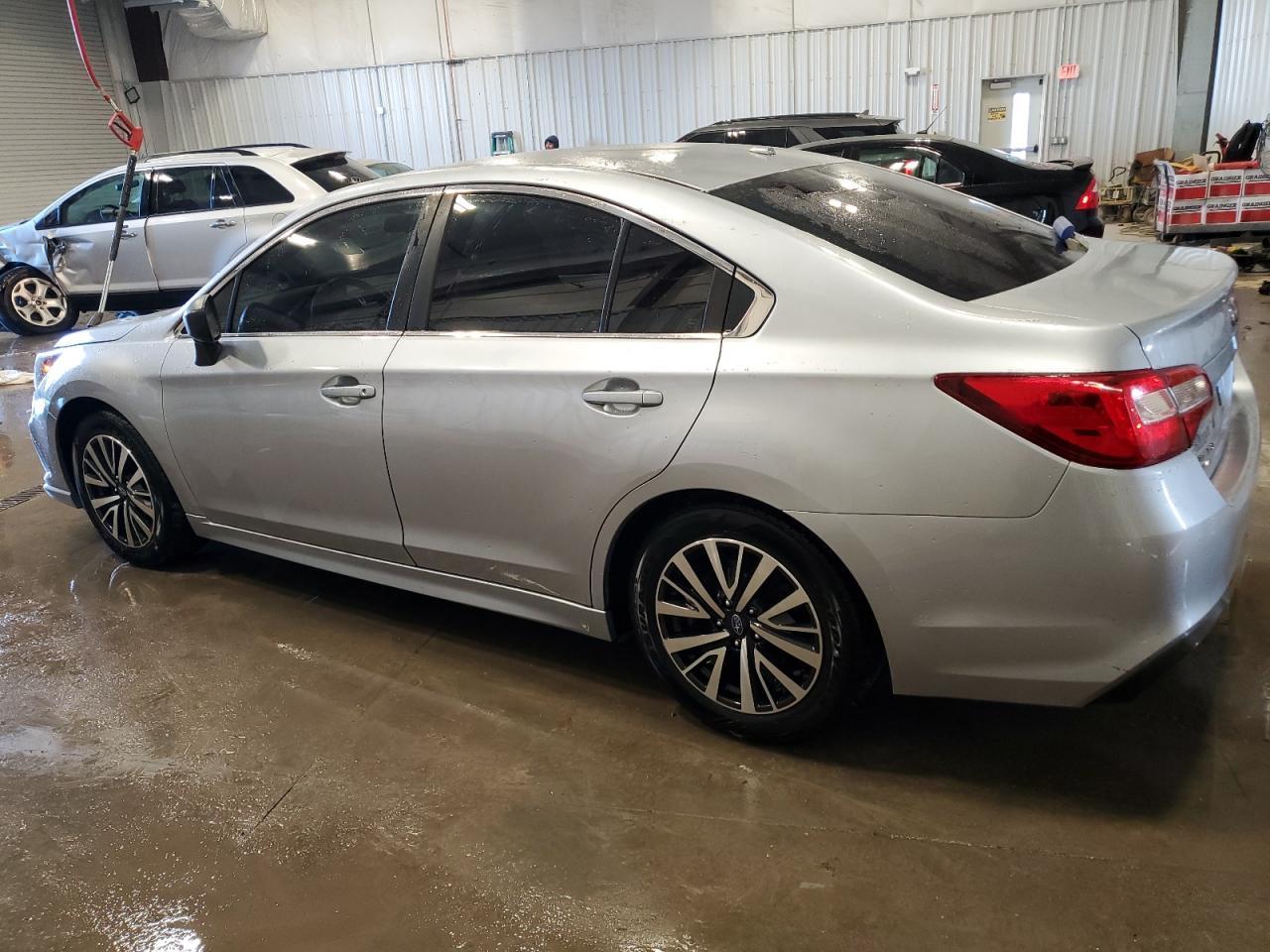 2019 SUBARU LEGACY 2.5 - Фото 2
