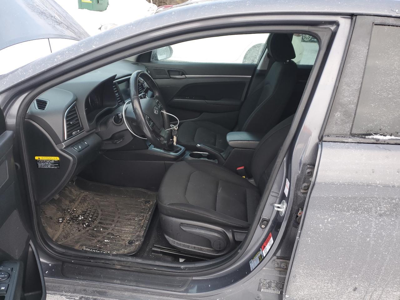 2018 HYUNDAI ELANTRA SE - Image 7