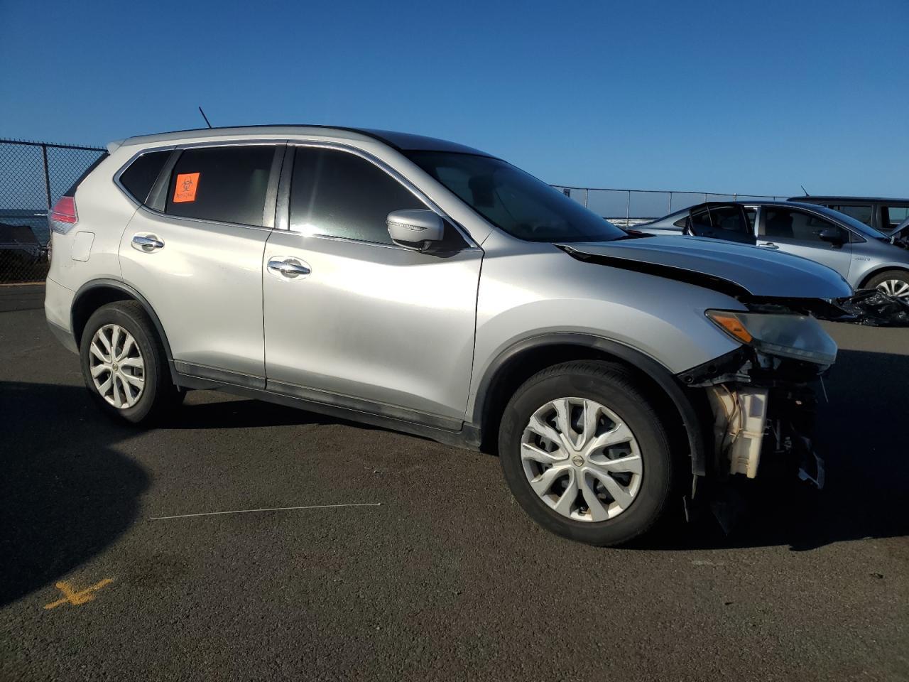 2015 NISSAN ROGUE S - Image 4
