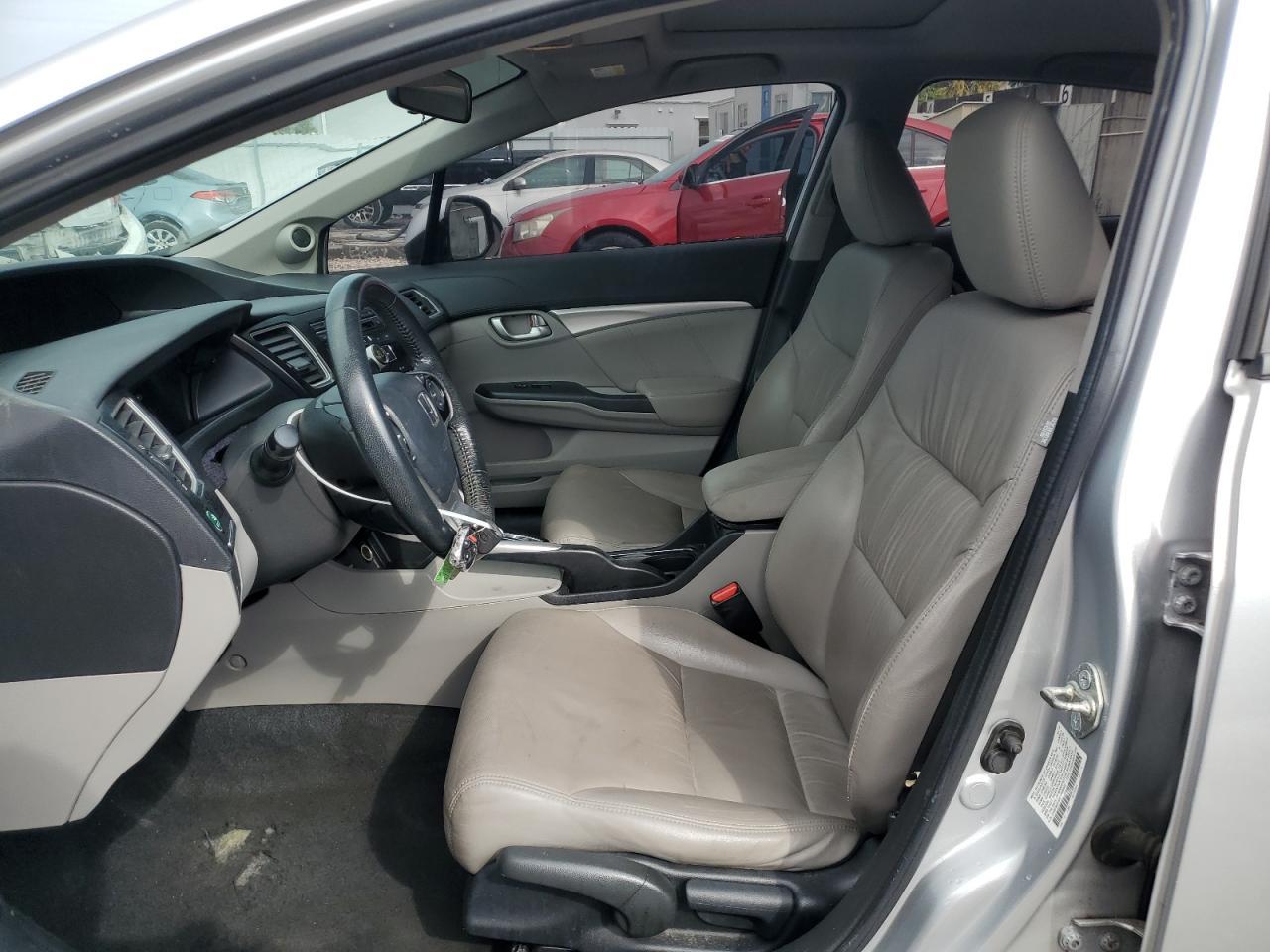 2015 HONDA CIVIC LX - Фото 7