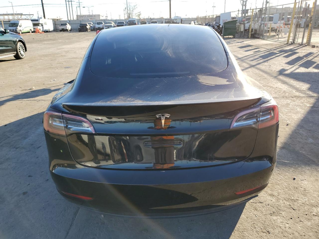 2023 TESLA MODEL 3 - Фото 6