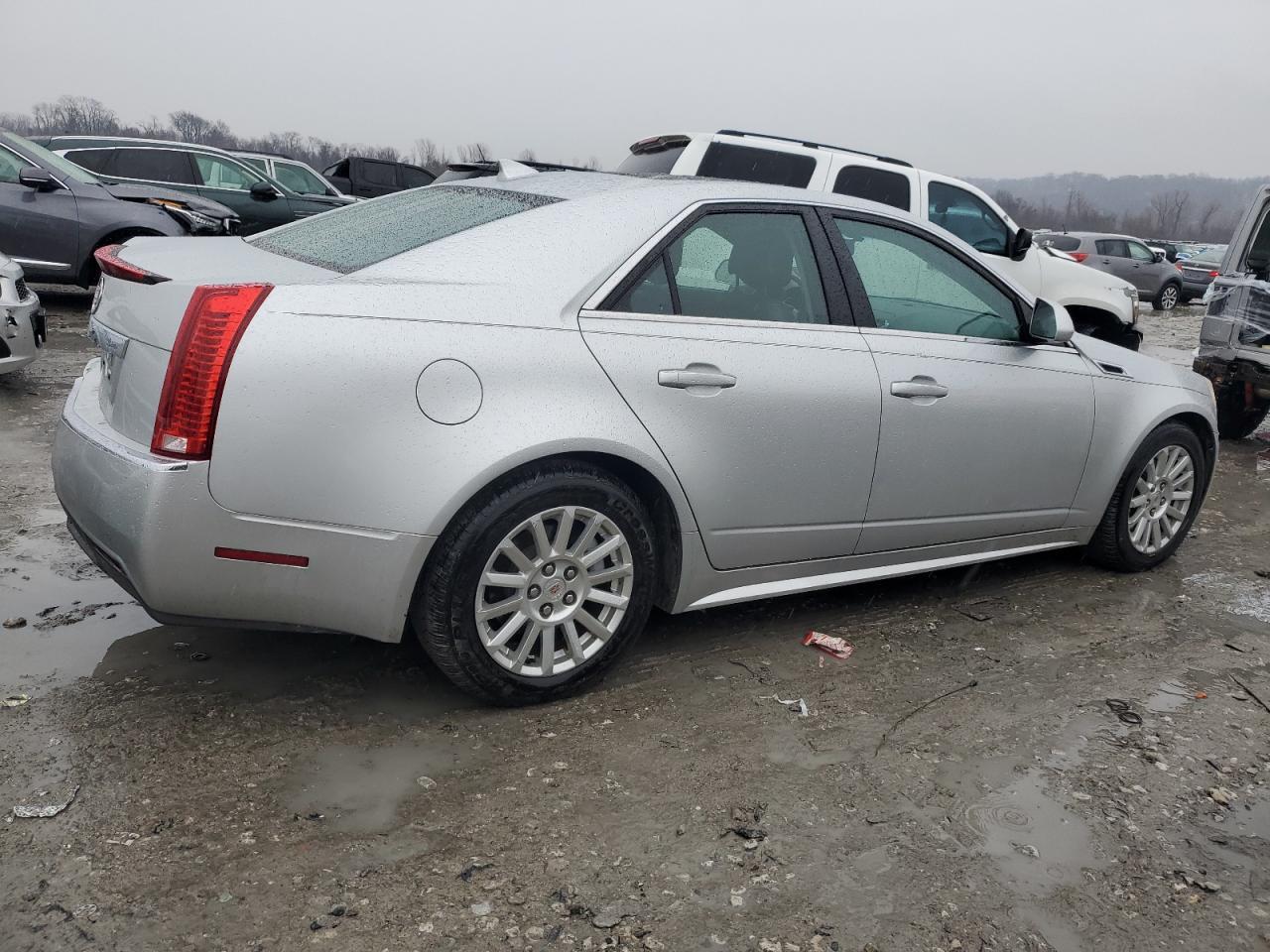 2011 CADILLAC CTS LUXURY - Image 3