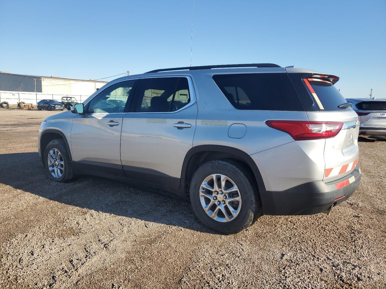 2020 CHEVROLET TRAVERSE L - Фото 2