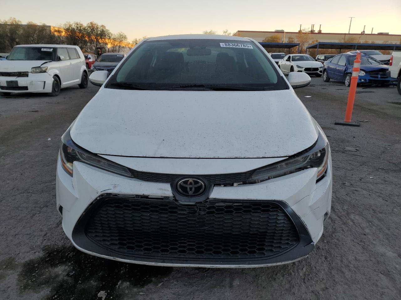 2020 TOYOTA COROLLA LE - Фото 5