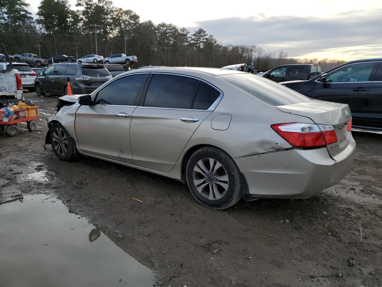 2014 HONDA ACCORD LX - Фото 2