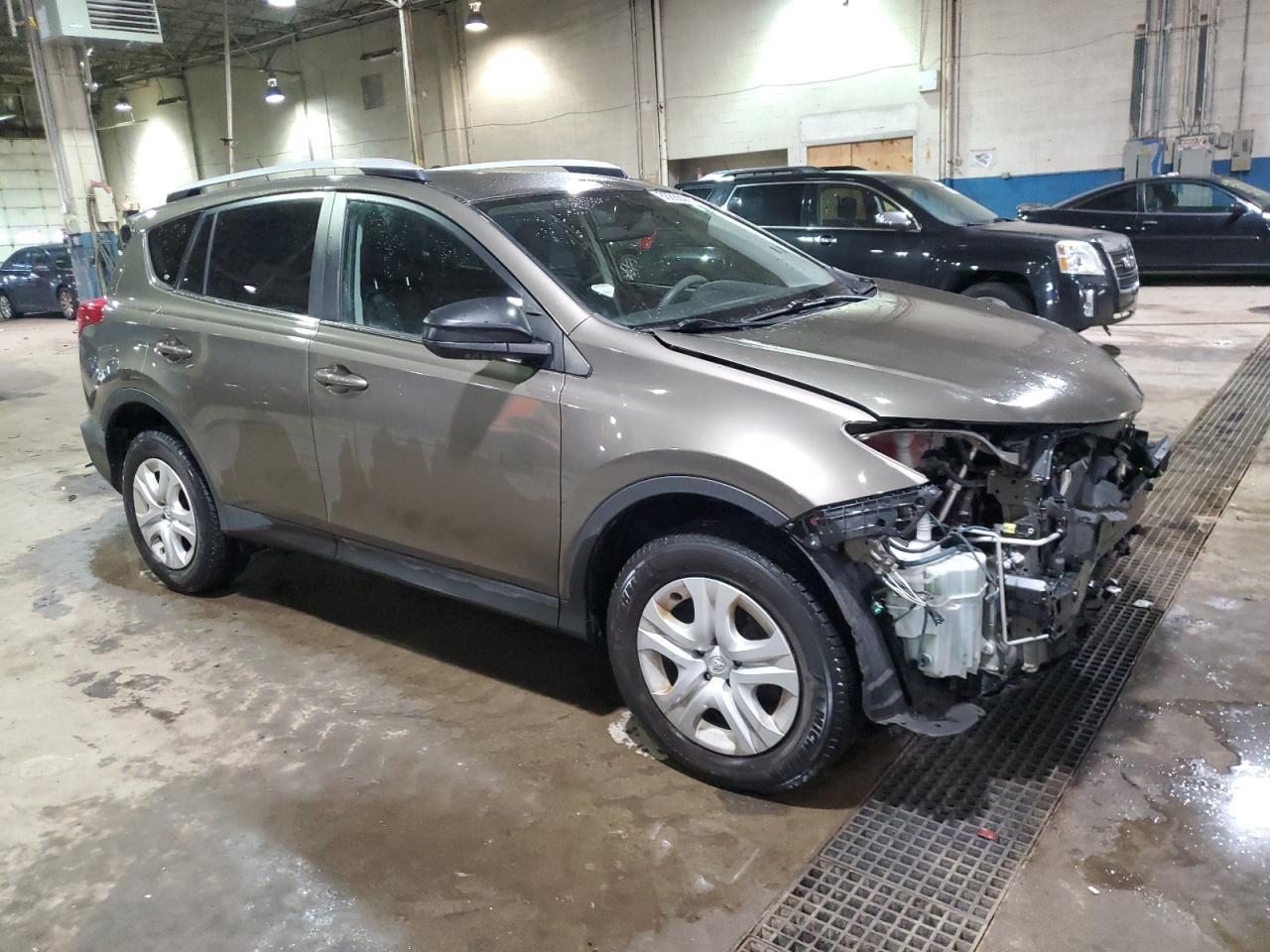 2014 TOYOTA RAV4 LE - Фото 4