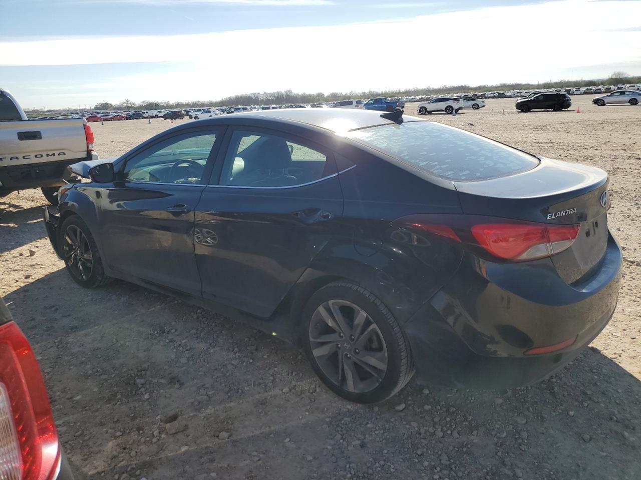 2014 HYUNDAI ELANTRA SE - Image 2