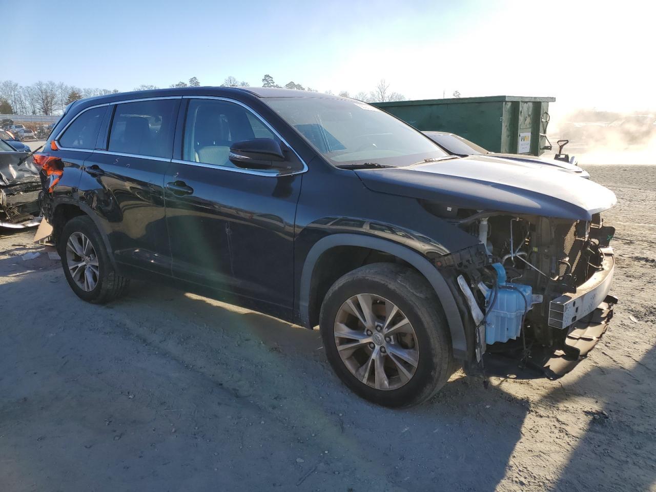 2015 TOYOTA HIGHLANDER - Image 4