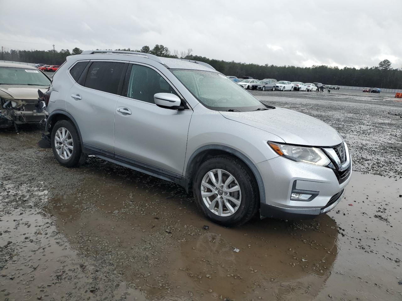 2017 NISSAN ROGUE S - Фото 4
