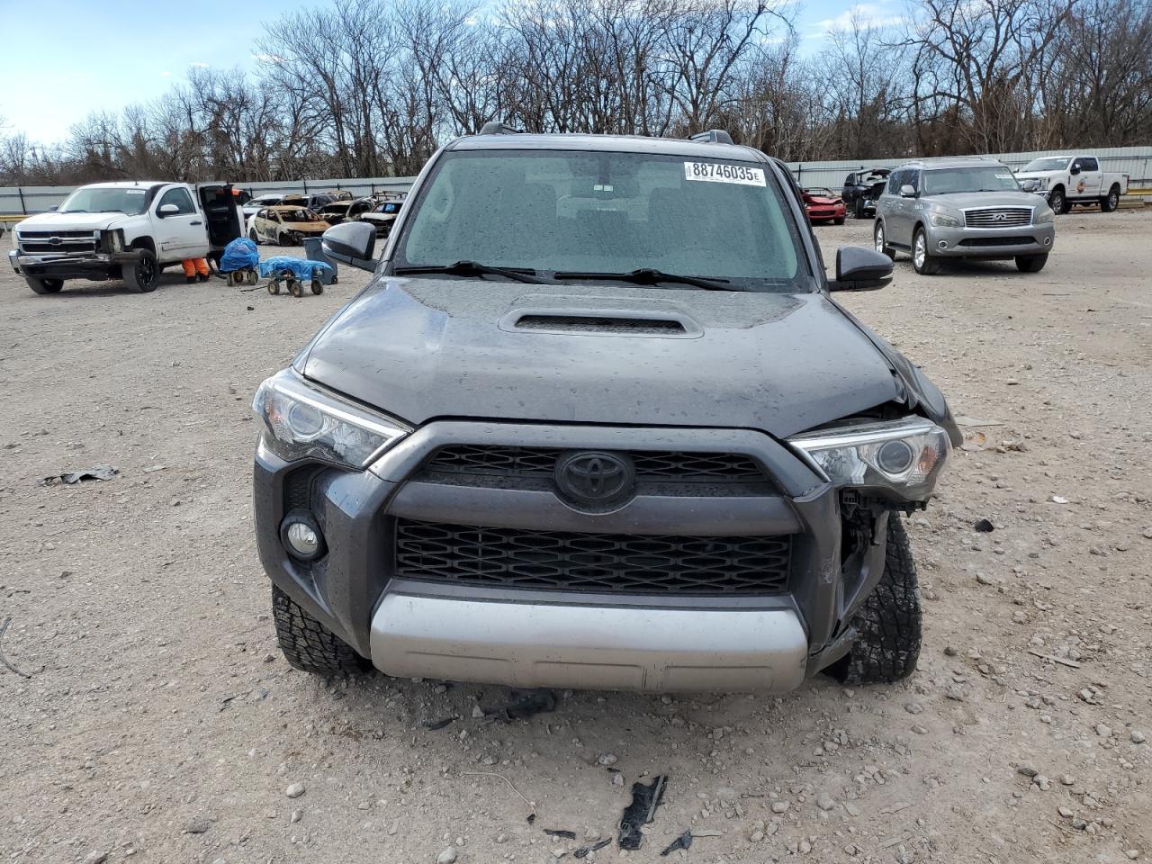 2018 TOYOTA 4RUNNER SR - Фото 5