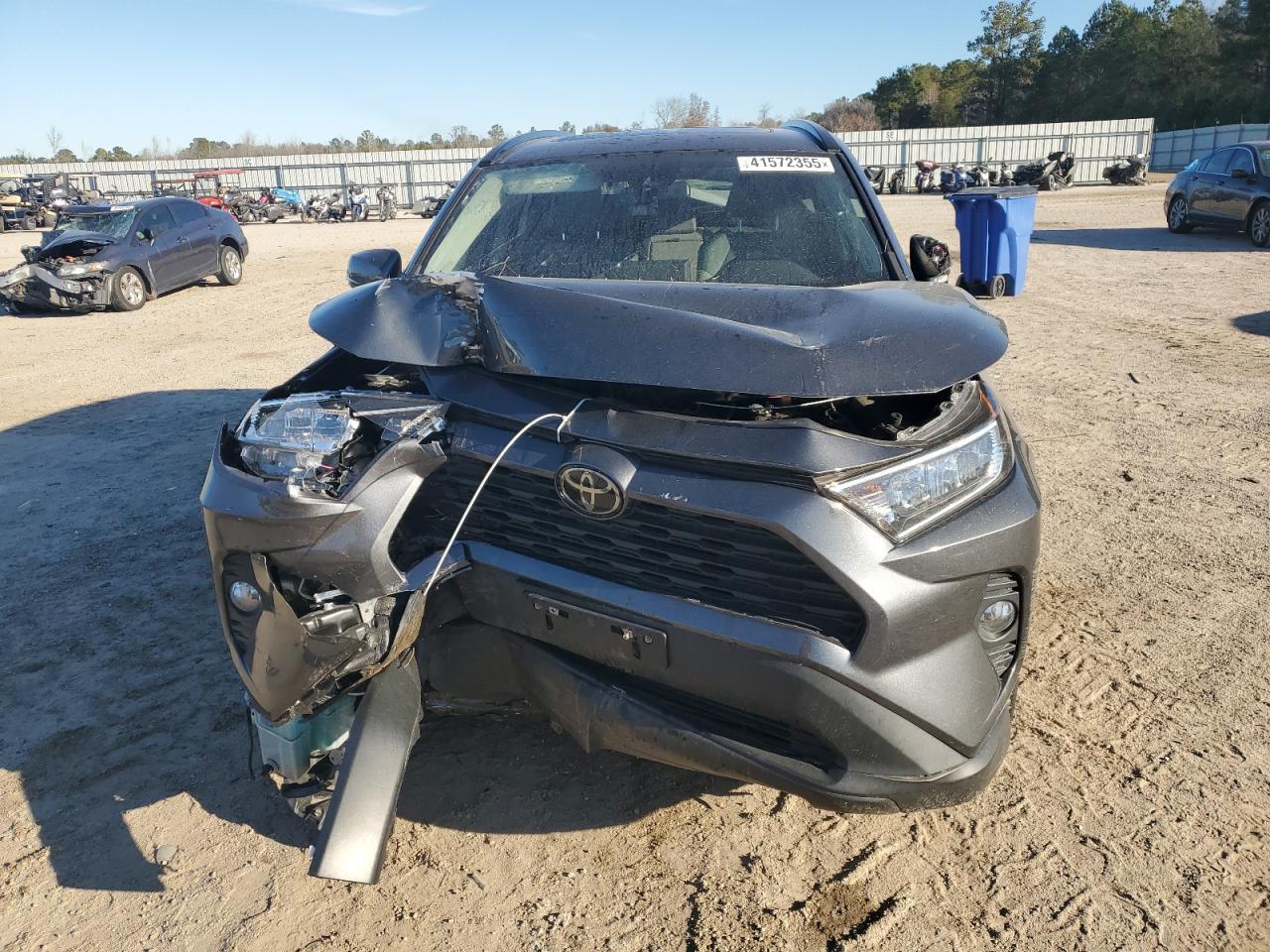 2020 TOYOTA RAV4 XLE P - Фото 5