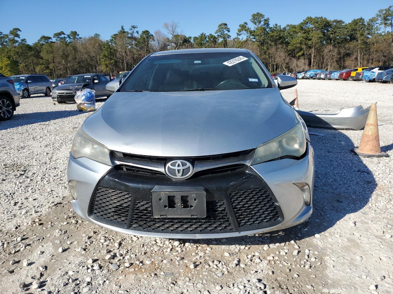 2015 TOYOTA CAMRY LE - Фото 5