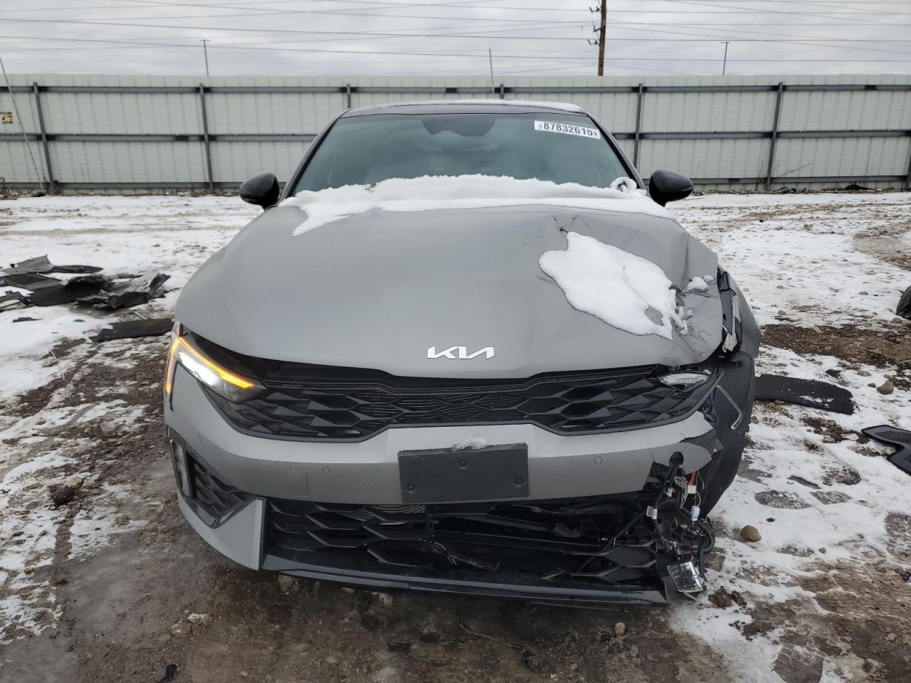 2025 KIA K5 GT LINE - Image 5