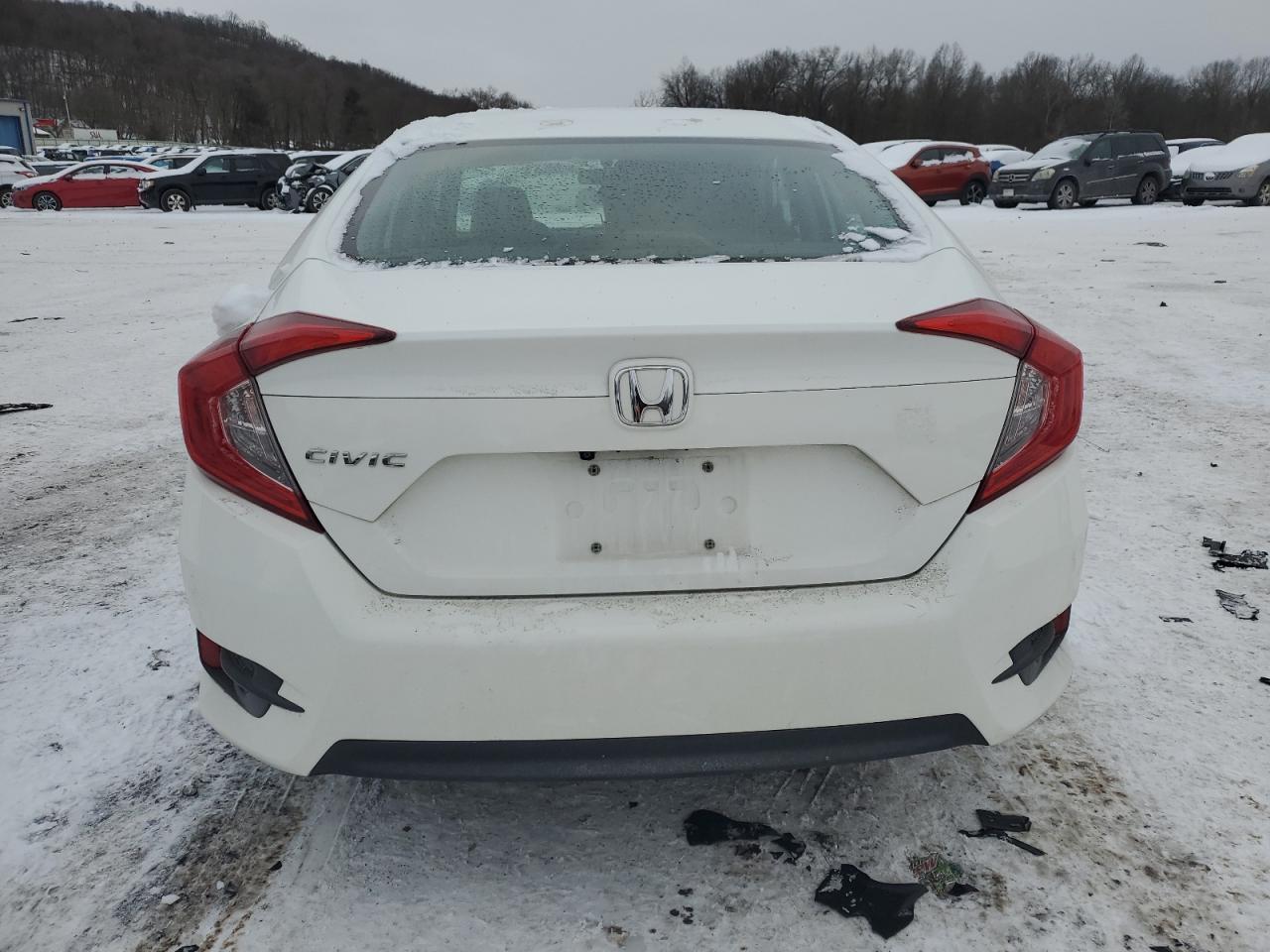 2016 HONDA CIVIC LX - Image 6