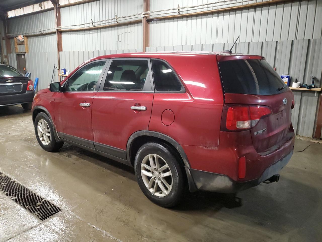 2015 KIA SORENTO LX - Image 2