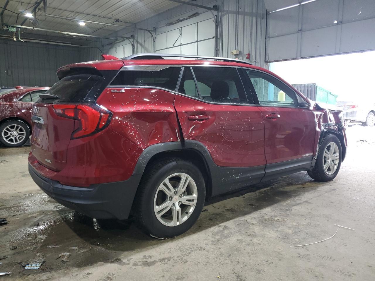 2019 GMC TERRAIN SL - Фото 3