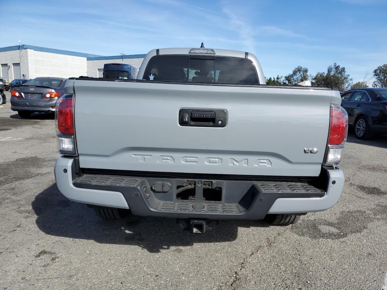 2020 TOYOTA TACOMA DOU - Image 6