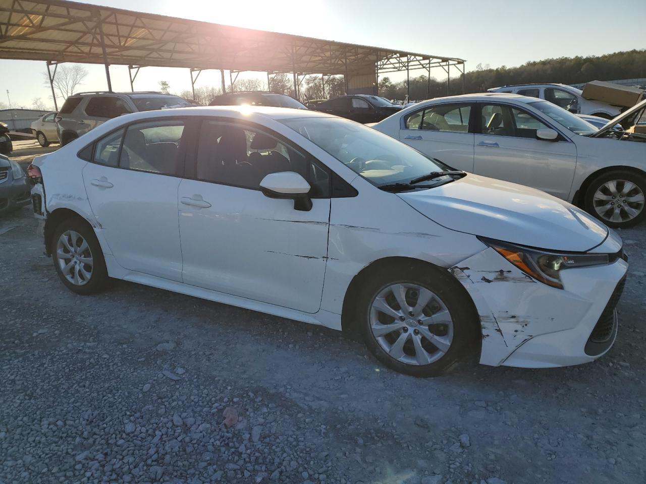2021 TOYOTA COROLLA LE - Фото 4