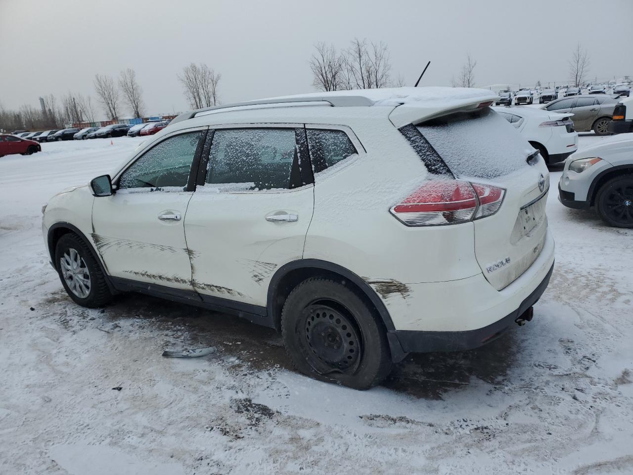 2015 NISSAN ROGUE S - Фото 2