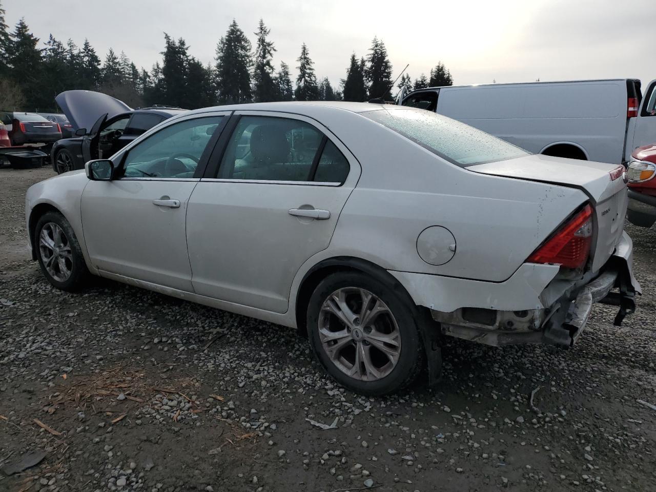 2012 FORD FUSION SE - Фото 2