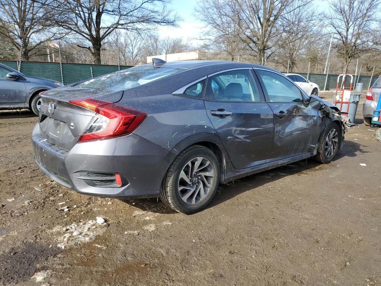 2018 HONDA CIVIC EX - Фото 3