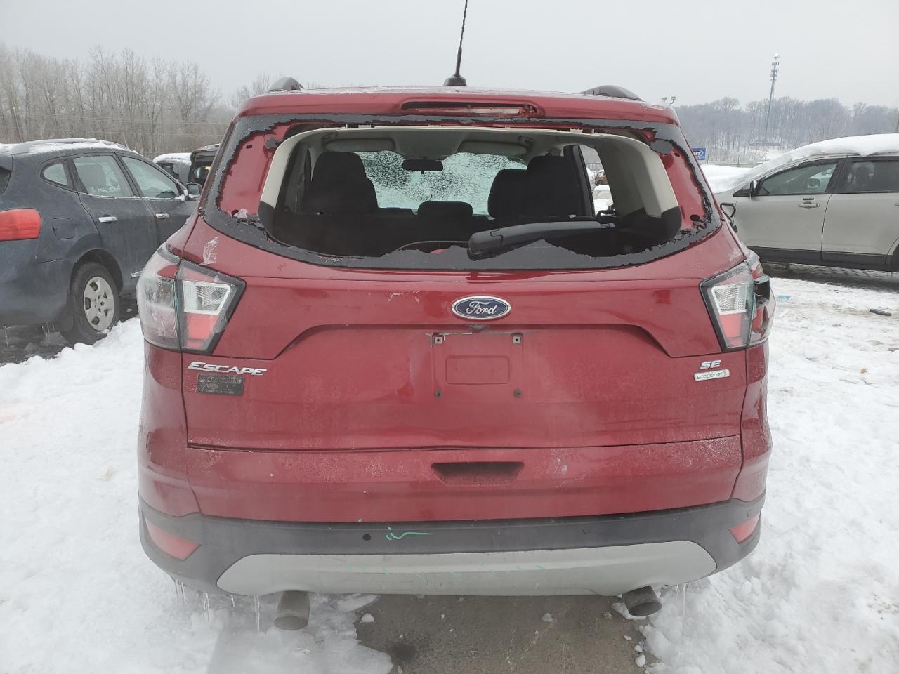 2017 FORD ESCAPE SE - Image 6