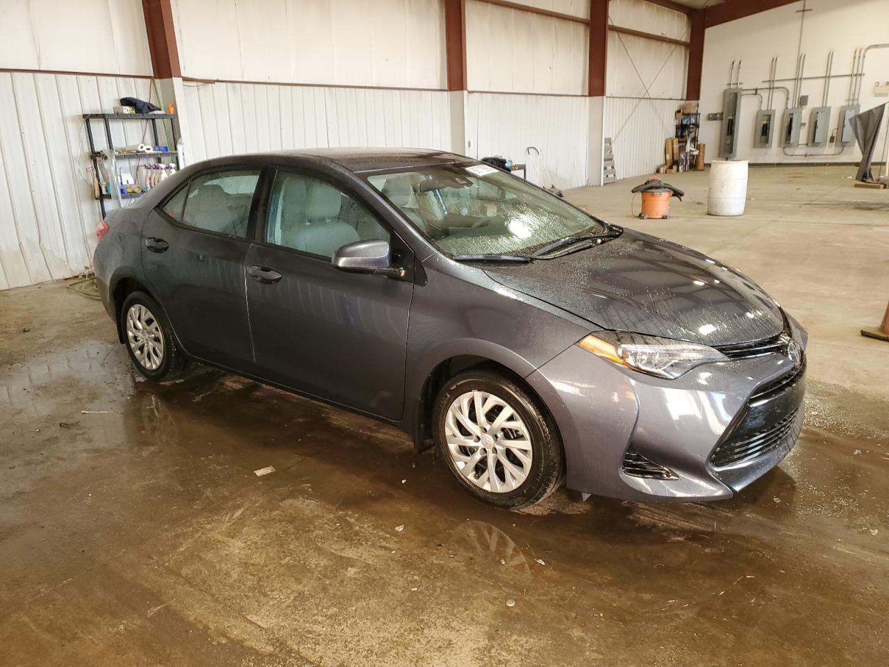 2018 TOYOTA COROLLA L - Image 4