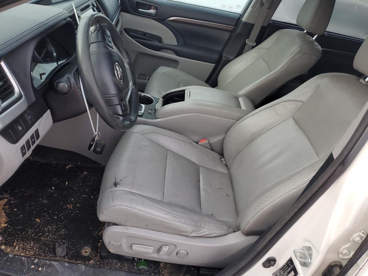 2014 TOYOTA HIGHLANDER - Image 7