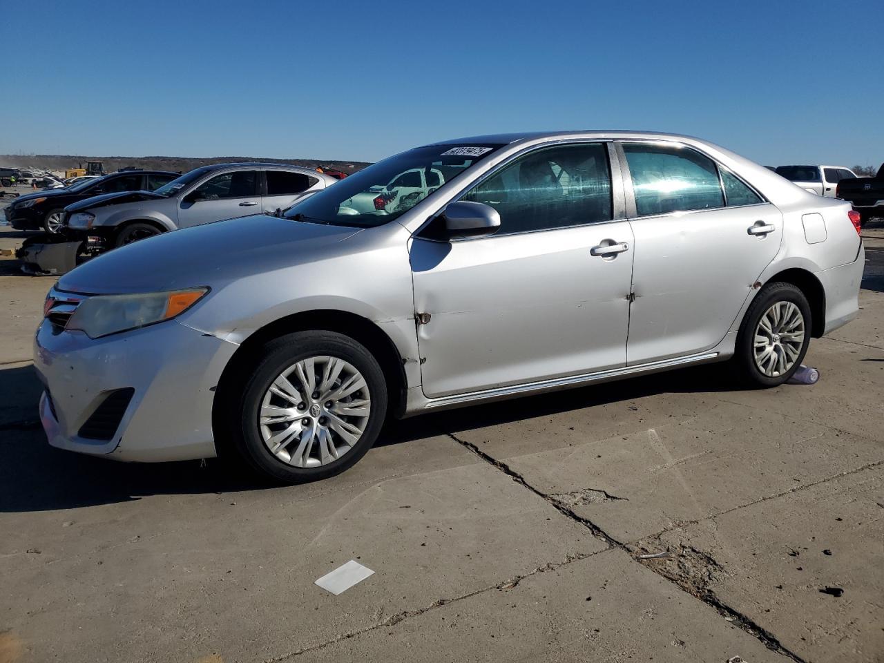 2014 TOYOTA CAMRY L