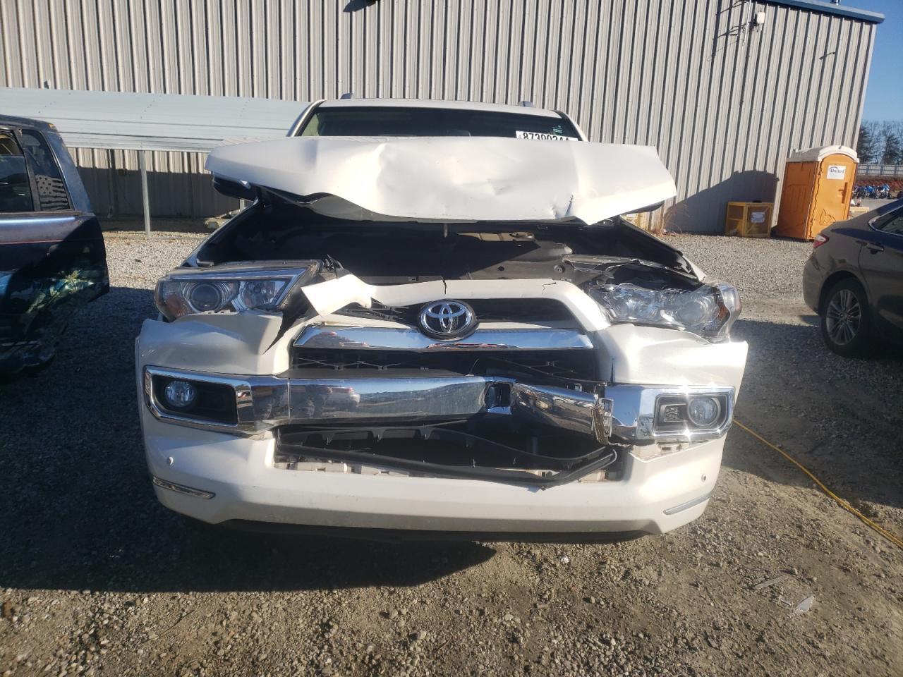 2018 TOYOTA 4RUNNER SR - Фото 5