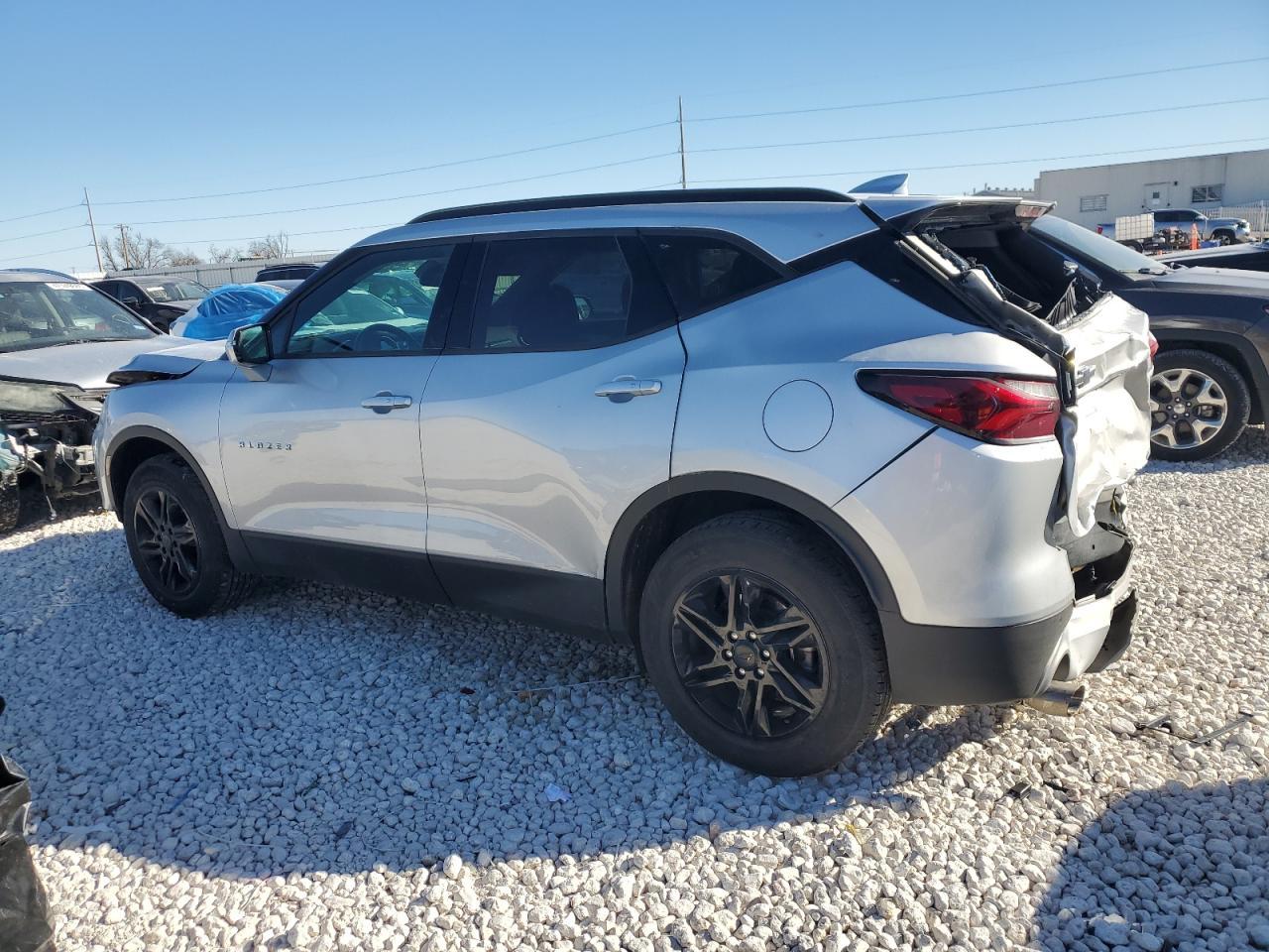 2021 CHEVROLET BLAZER 2LT - Image 2