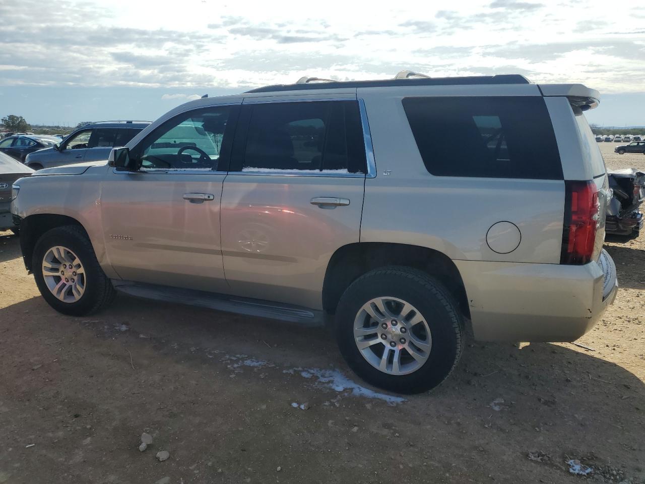 2015 CHEVROLET TAHOE C150 - Фото 2