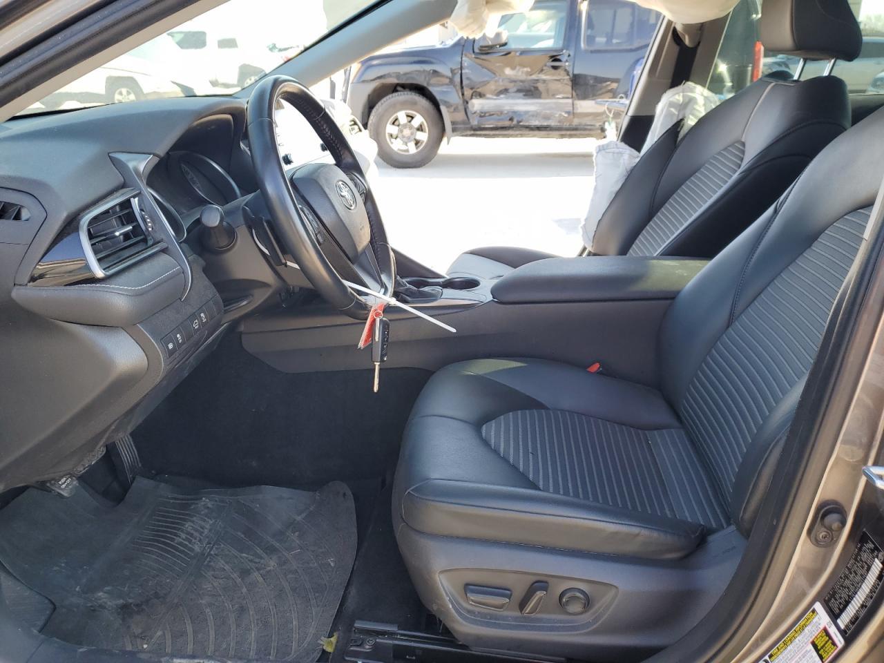 2021 TOYOTA CAMRY SE - Image 7