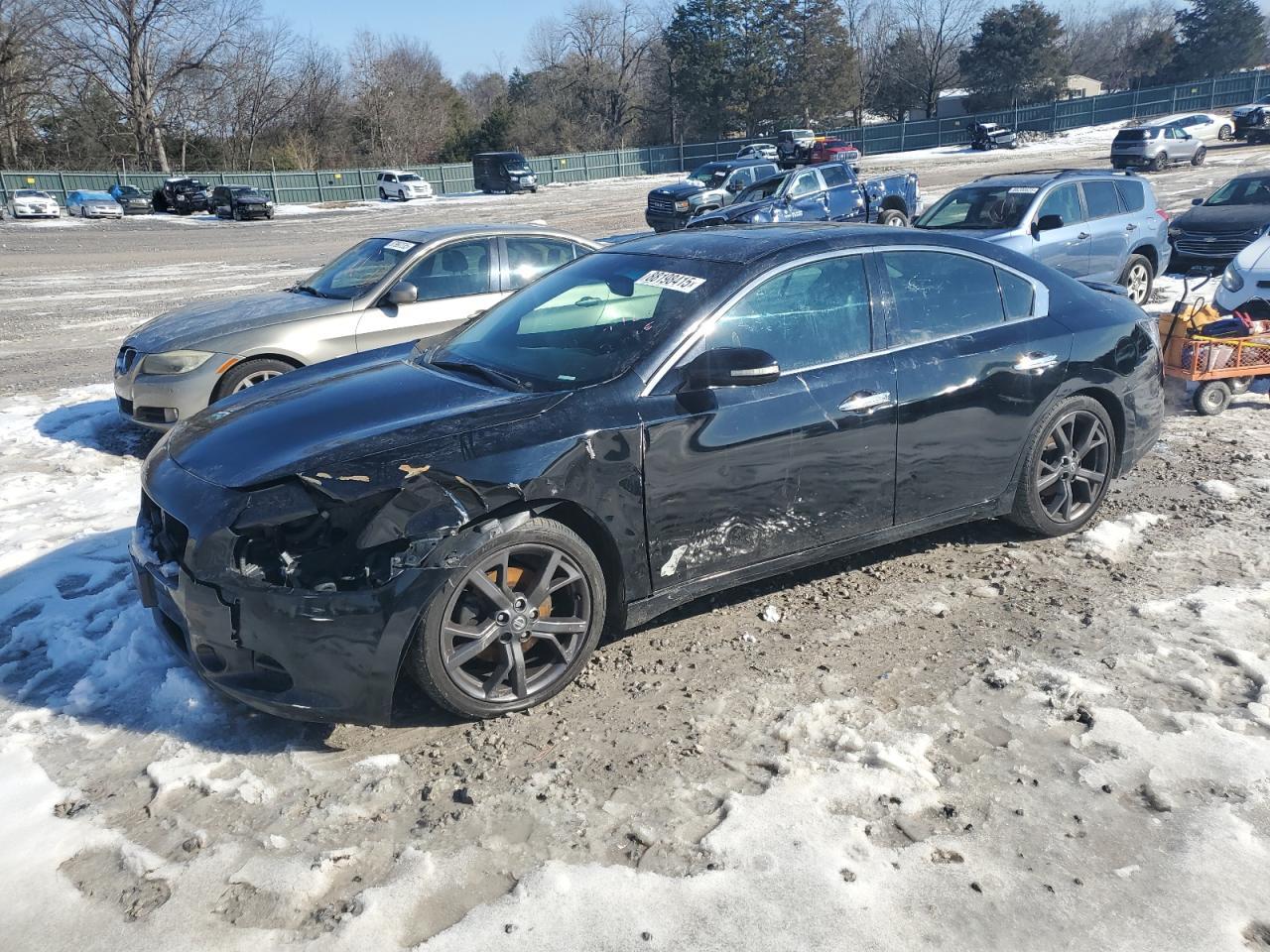 2014 NISSAN MAXIMA S