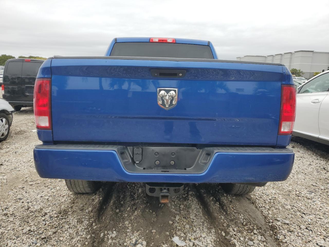 2018 RAM 1500 ST - Image 6
